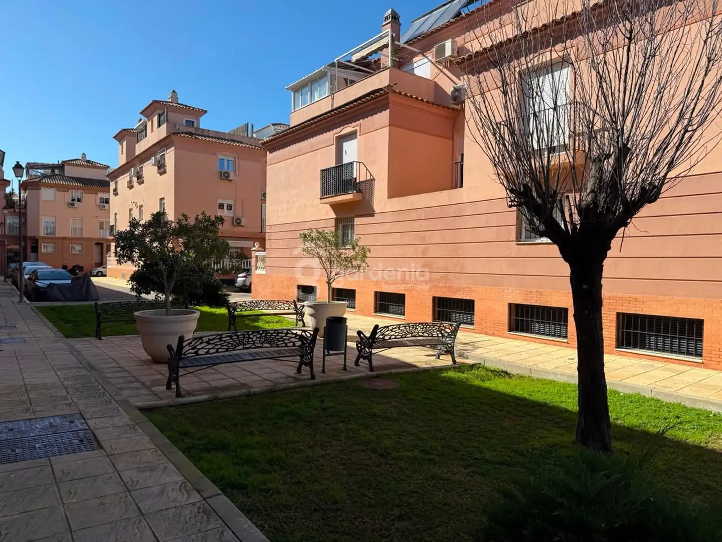 Vista exterior de Piso en venta en Tomares con Aire acondicionado y Terraza
