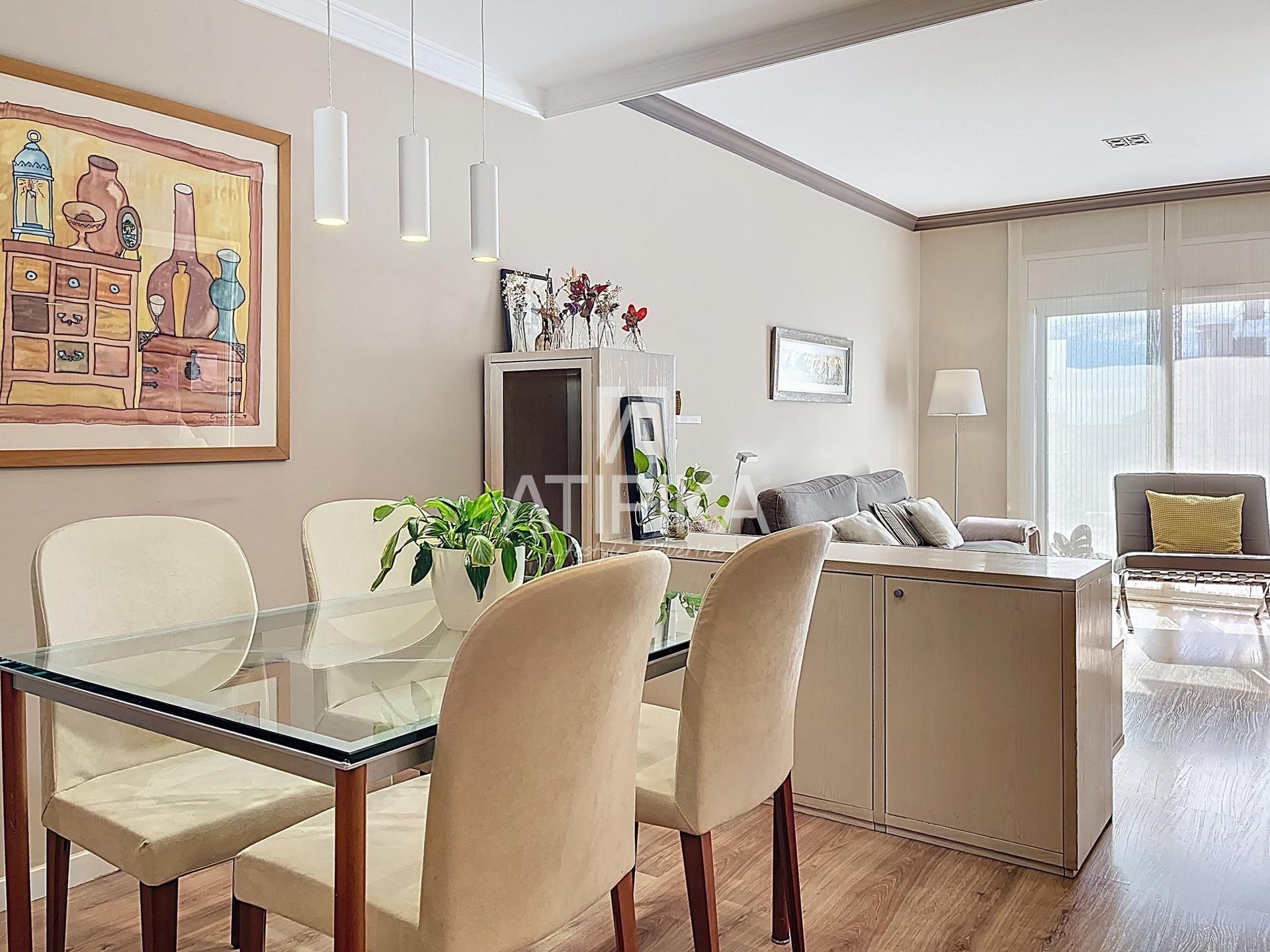 Menjador de Pis en venda en Sitges amb Aire condicionat, Calefacció i Parquet