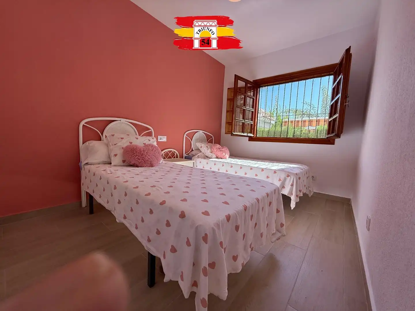 Habitación de Planta baja en venta en Pilar de la Horadada con Aire acondicionado, Jardín privado y Terraza