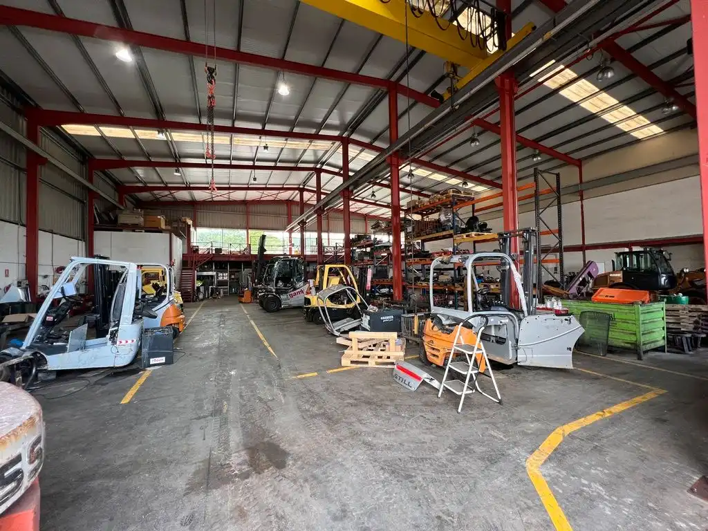 Industrial buildings for sale in Pontedeume