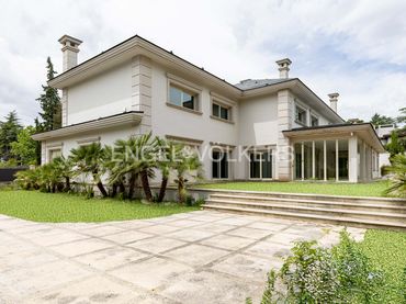Casa amb balcó en venda a Moncloa - Aravaca