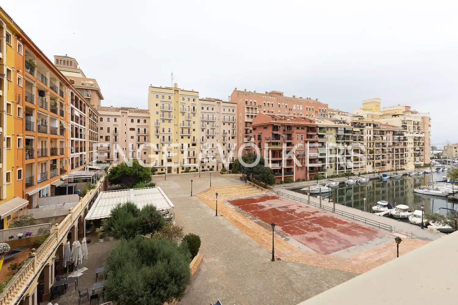 Vista exterior de Pis en venda en Alboraya amb Aire condicionat, Calefacció i Moblat