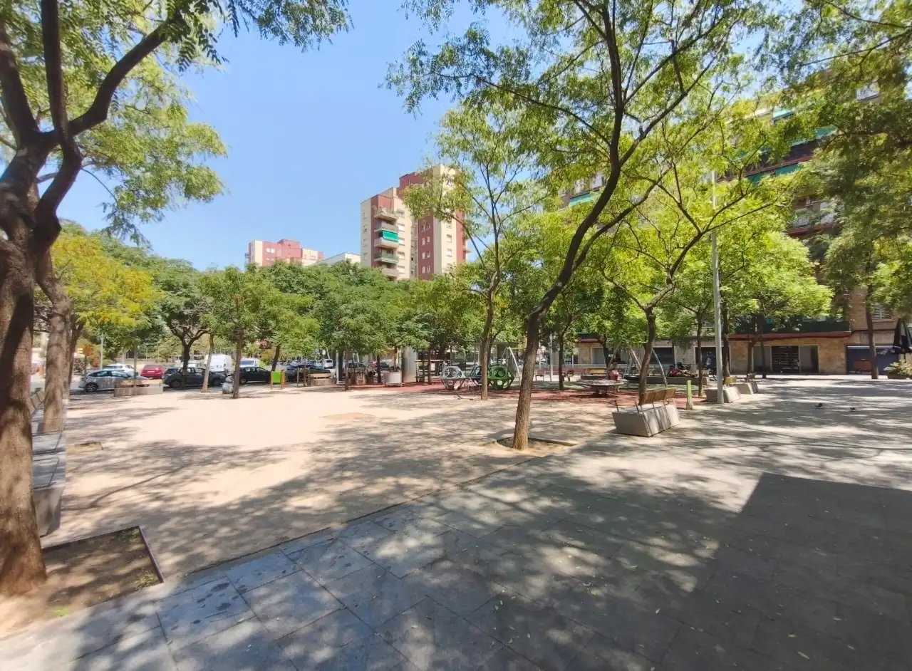 Vista exterior de Garaje en venta en Badalona
