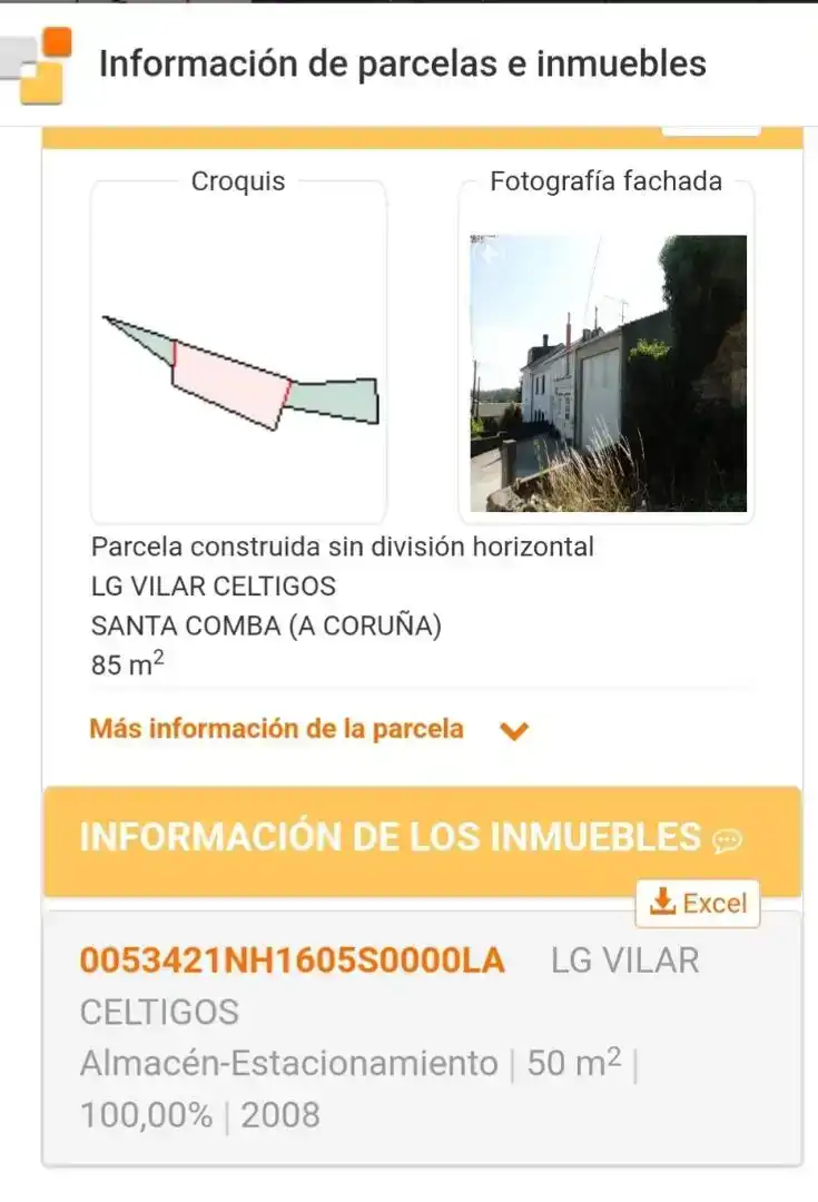 Vista exterior de Casa adosada en venda en Santa Comba amb Traster, Moblat i Rentadora