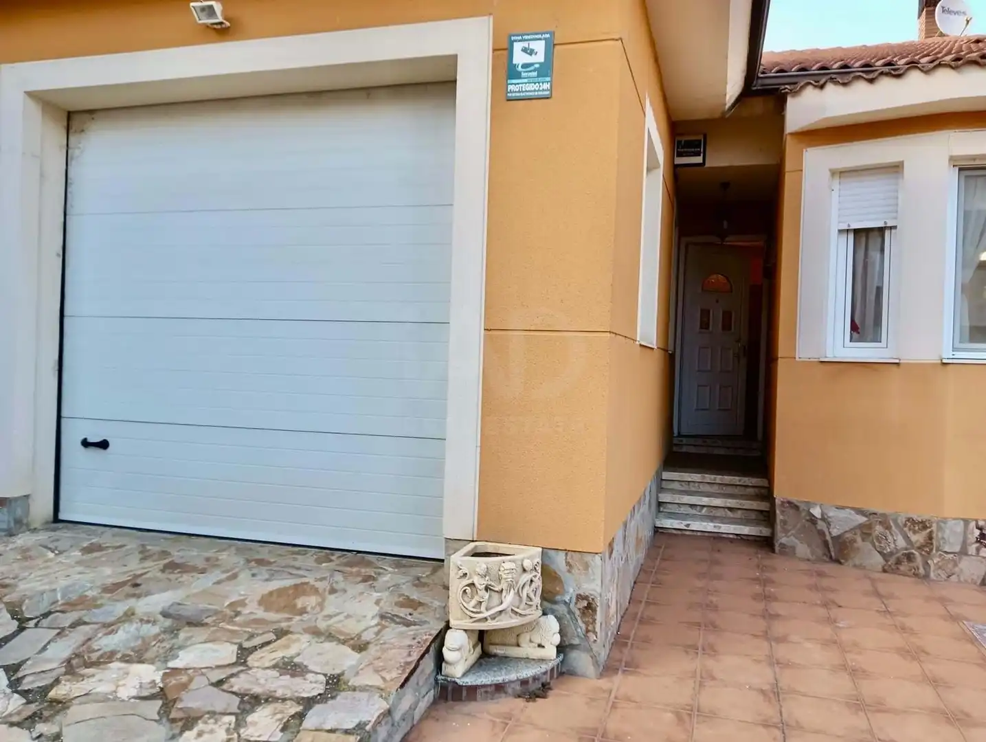 Casa o chalet en venta en Soto de la Vega con Calefacción y Terraza