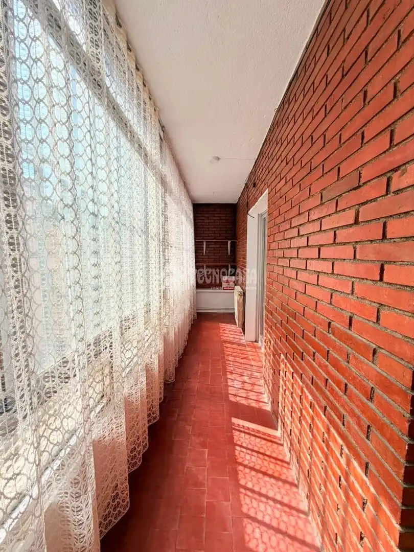 Wohnung zum Verkauf in Madrid mit Heizung, Parkett und Terrasse