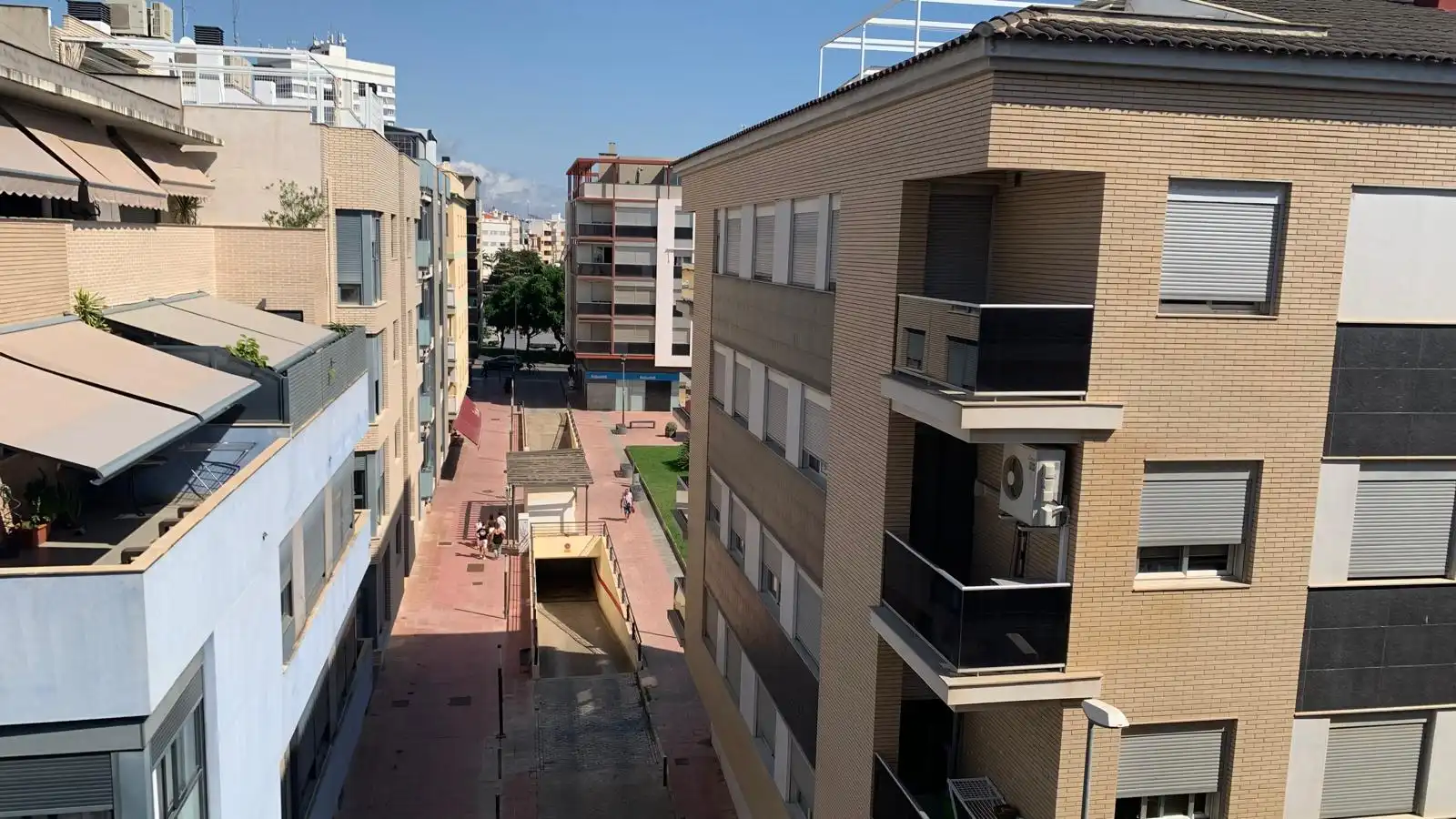 Vista exterior de Apartamento en venta en Benicarló con Trastero, Amueblado y Balcón
