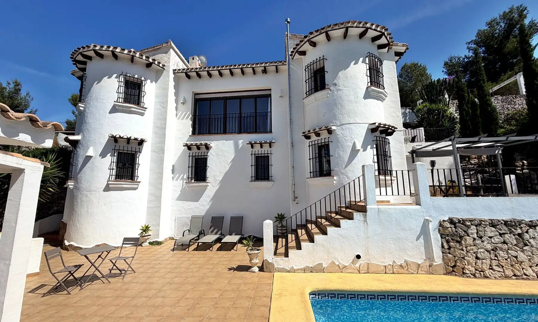Vista exterior de Casa o chalet en venta en Dénia con Aire acondicionado, Calefacción y Jardín privado