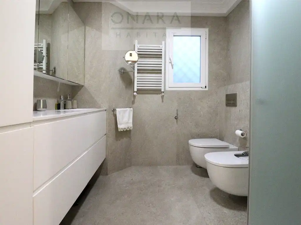 Bathroom of Flat for sale in Hondarribia  with Terrace