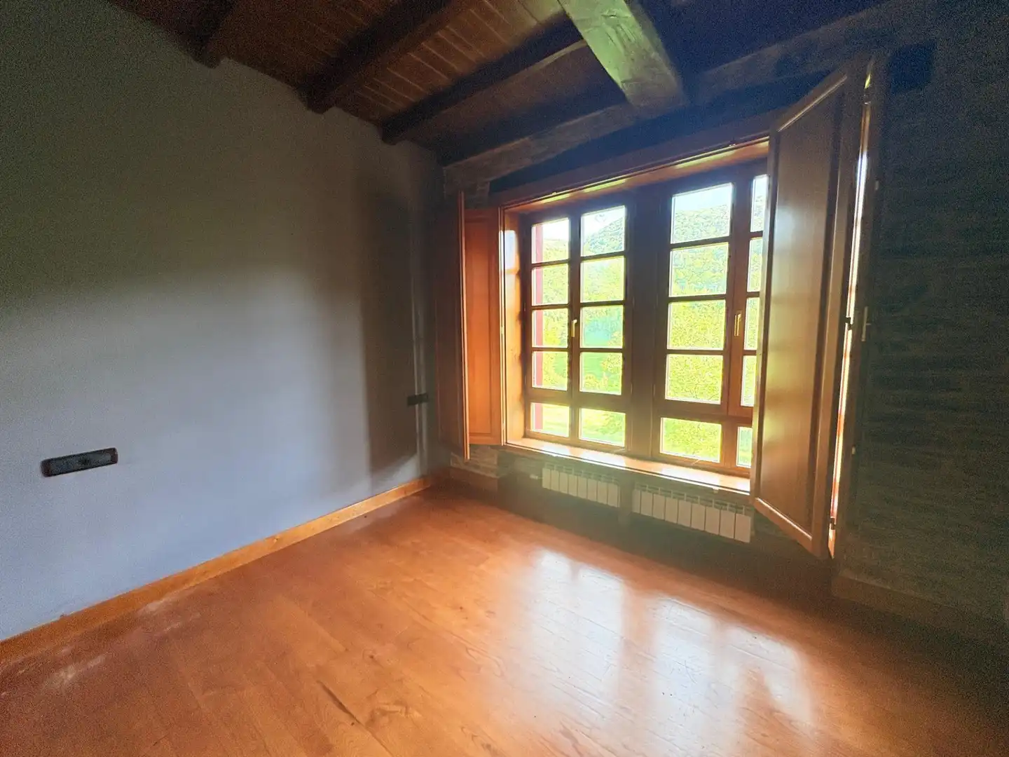Dining room of Buildings for sale in Vega de Valcarce