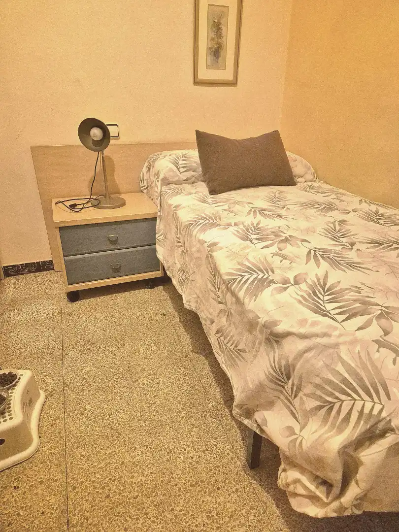 Bedroom of Flat for sale in Terrassa  with Heating, Furnished and Balcony
