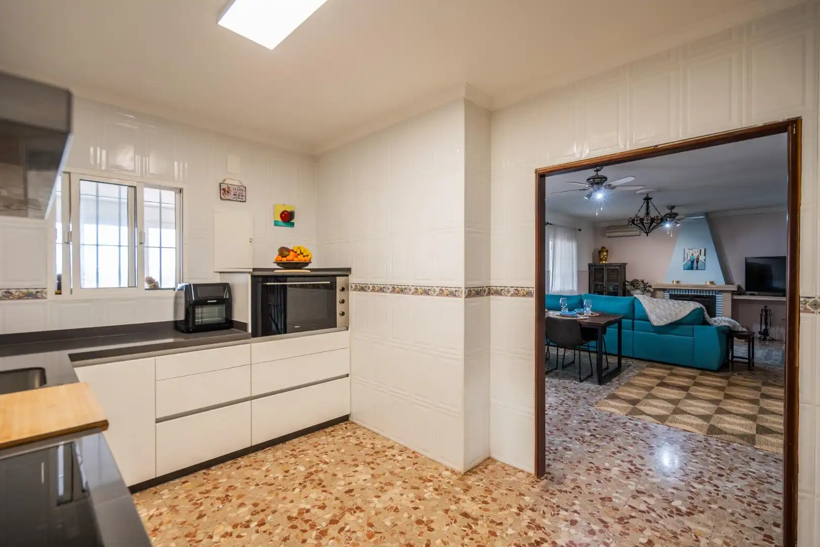 Haus mit Pool zum Verkauf in Las Lagunas - Campano, imagen 37
