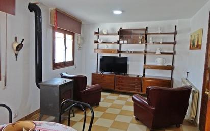 Sala d'estar de Casa o xalet en venda en Pinilla de los Moros amb Terrassa