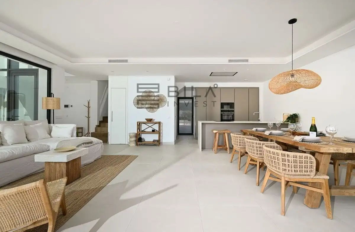 Chalet con piscina en venta en Big Blue, imagen 22