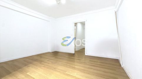 Foto 3 de Piso en venta en Santutxu - Basarrate, Bilbao