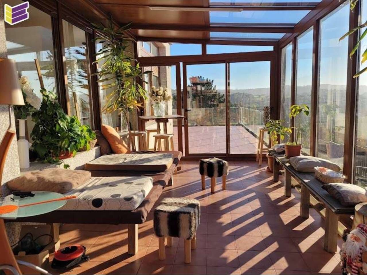 Terrassa de Casa o xalet en venda en A Laracha   amb Calefacció, Jardí privat i Terrassa