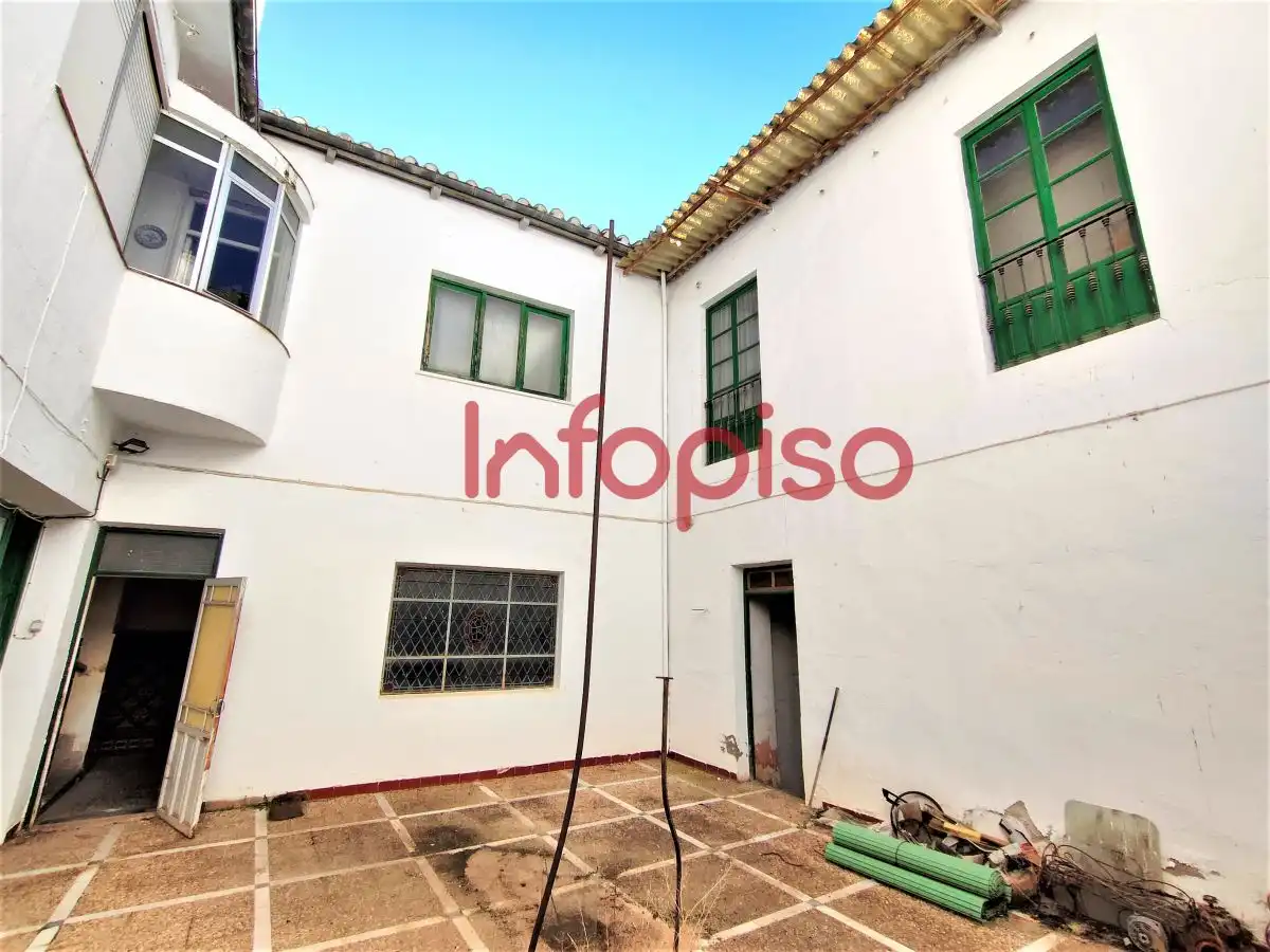Casa rústica en venda a Valdepeñas, imagen 3
