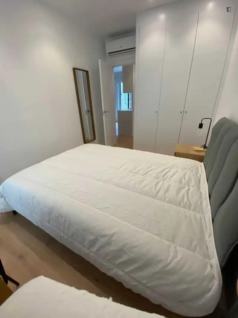 Habitación de Apartamento de alquiler en Madrid con Aire acondicionado, Amueblado y Horno
