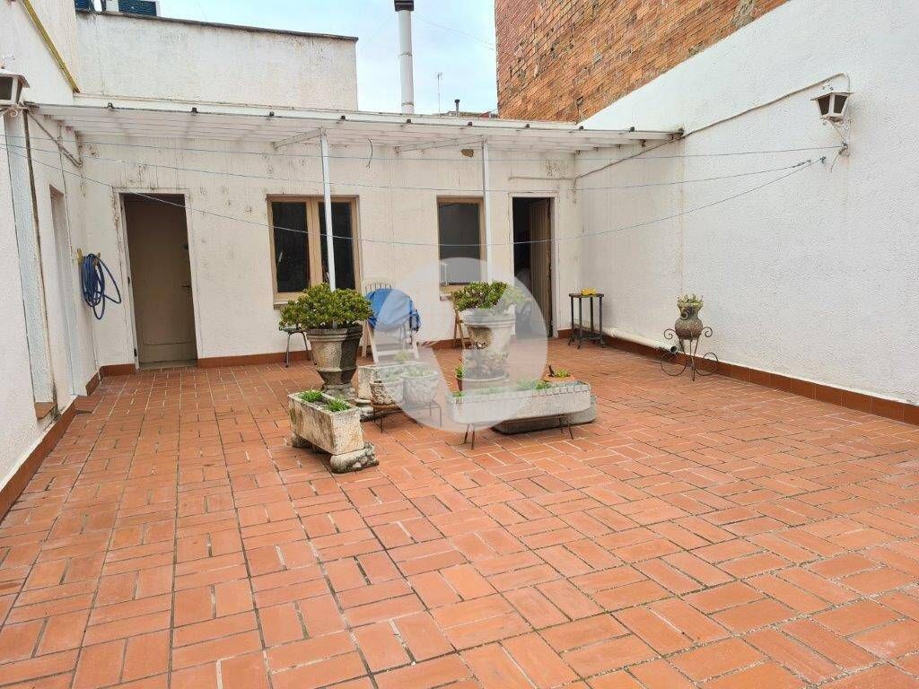 Terrace of Building for sale in Terrassa