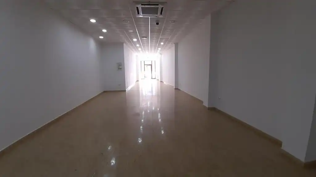 Local comercial de lloguer a La Roda, imagen 15