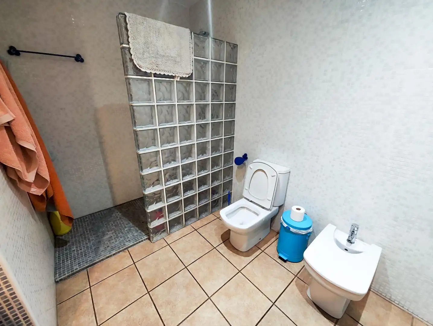 Bany de Casa o xalet en venda en Puertollano amb Aire condicionat, Calefacció i Jardí privat