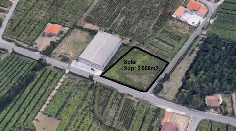Solar urbanizable en Sisán.