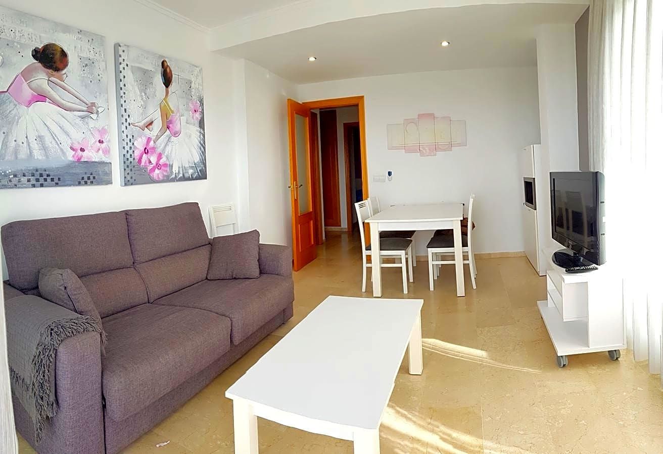 Sala d'estar de Apartament de lloguer en Gandia amb Terrassa, Moblat i Piscina comunitària