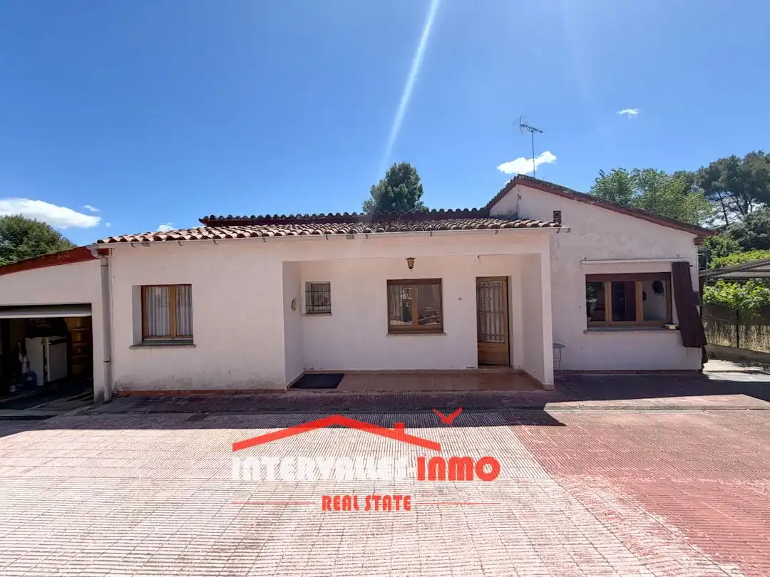 Vista exterior de Casa o chalet en venta en Santa Eulàlia de Ronçana con Calefacción, Jardín privado y Terraza