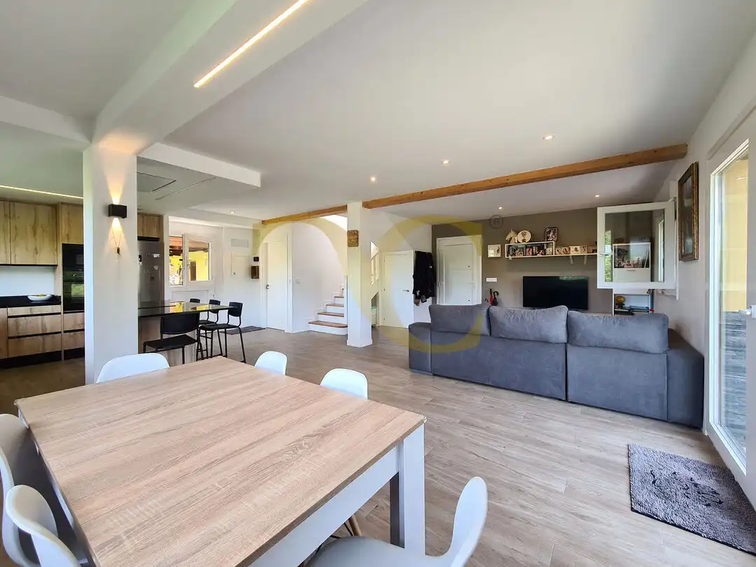 Sala de estar de Casa o chalet en venta en Gijón  con Calefacción, Jardín privado y Balcón
