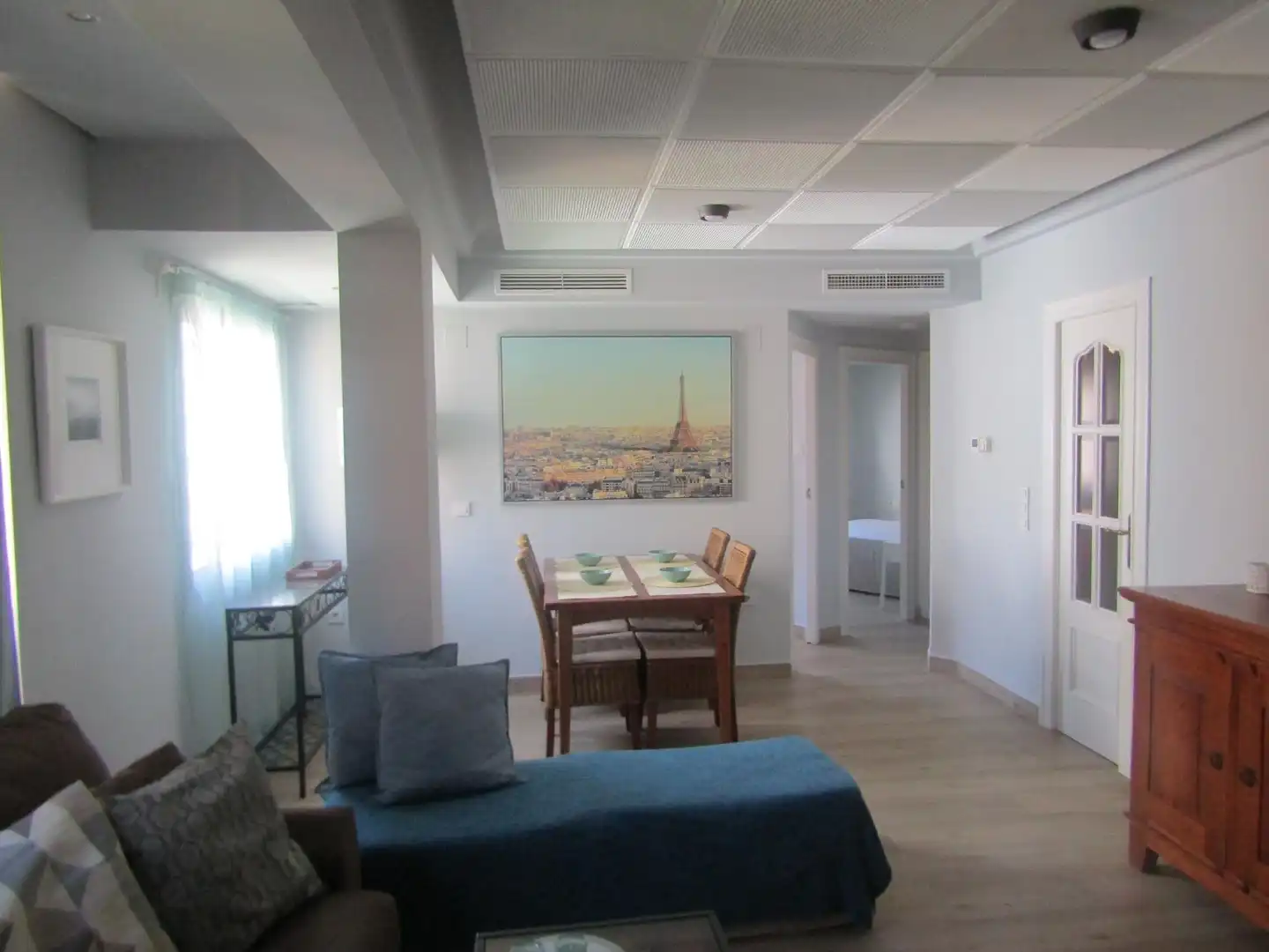 Sala d'estar de Pis de lloguer en Valencia amb Aire condicionat, Calefacció i Parquet