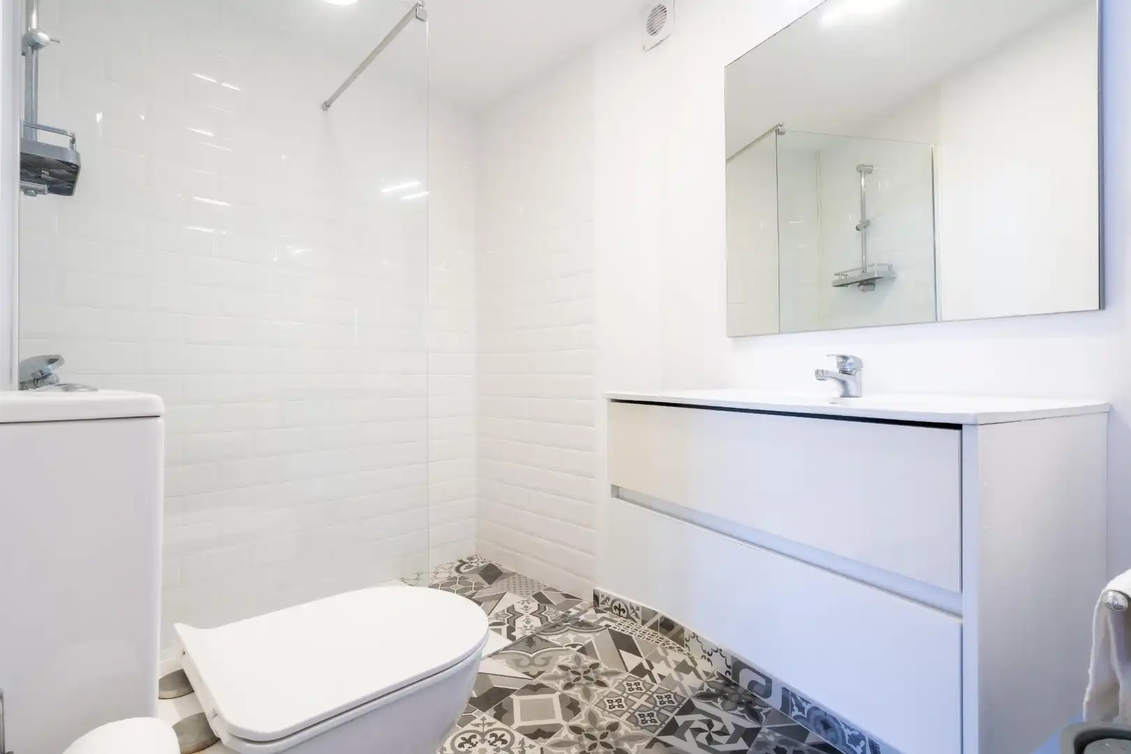 Baño de Apartamento en venta en Los Realejos