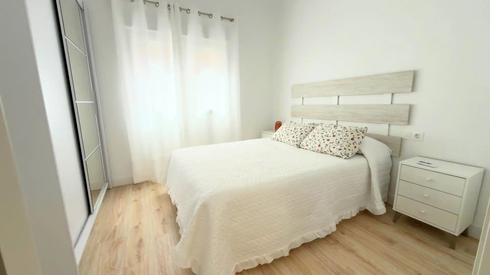 Piso con terraza en venta en PASCUAL CARACENA TORRES, imagen 5