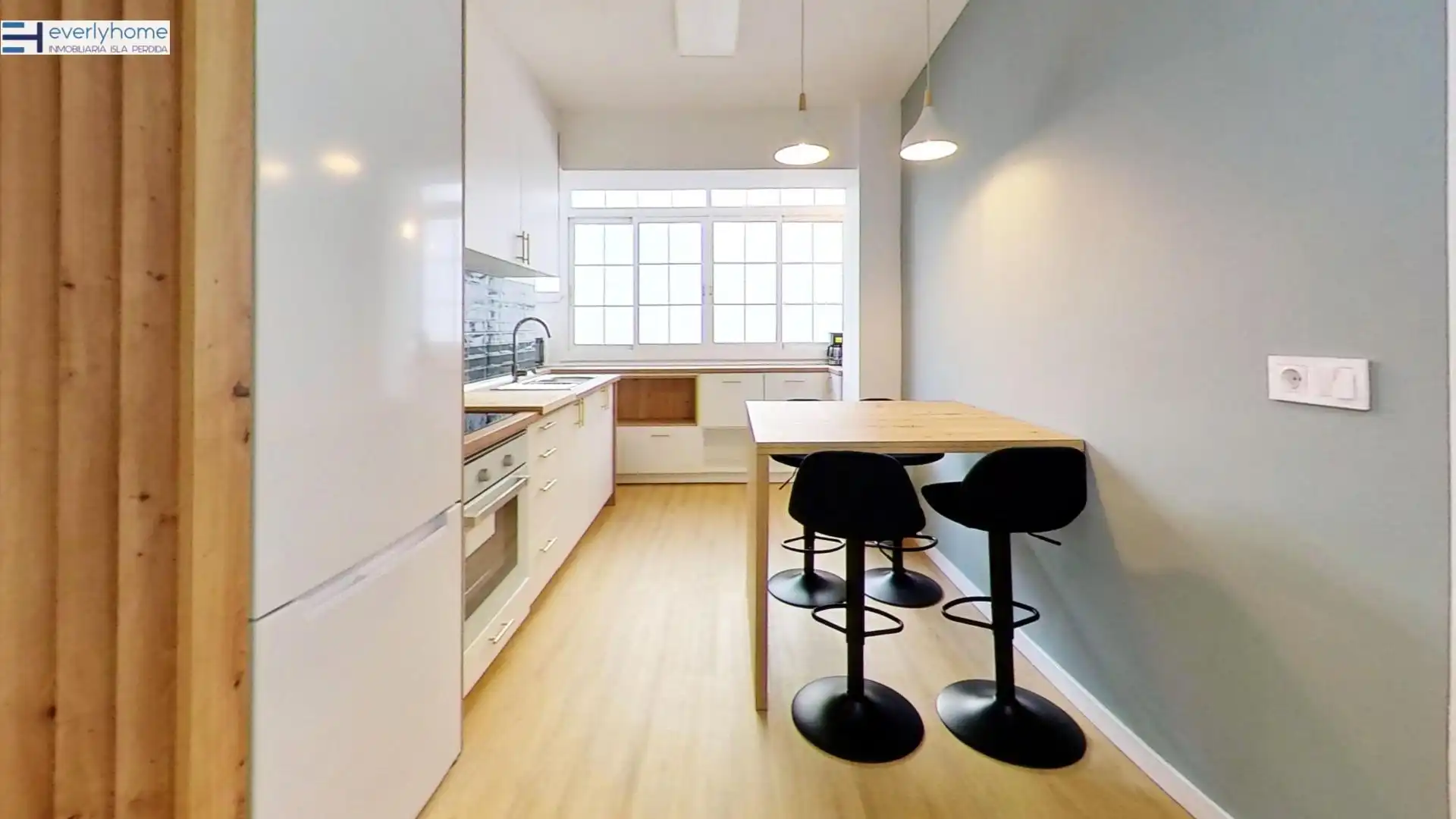 Cocina de Piso para compartir en Valencia con Terraza, Amueblado y Balcón
