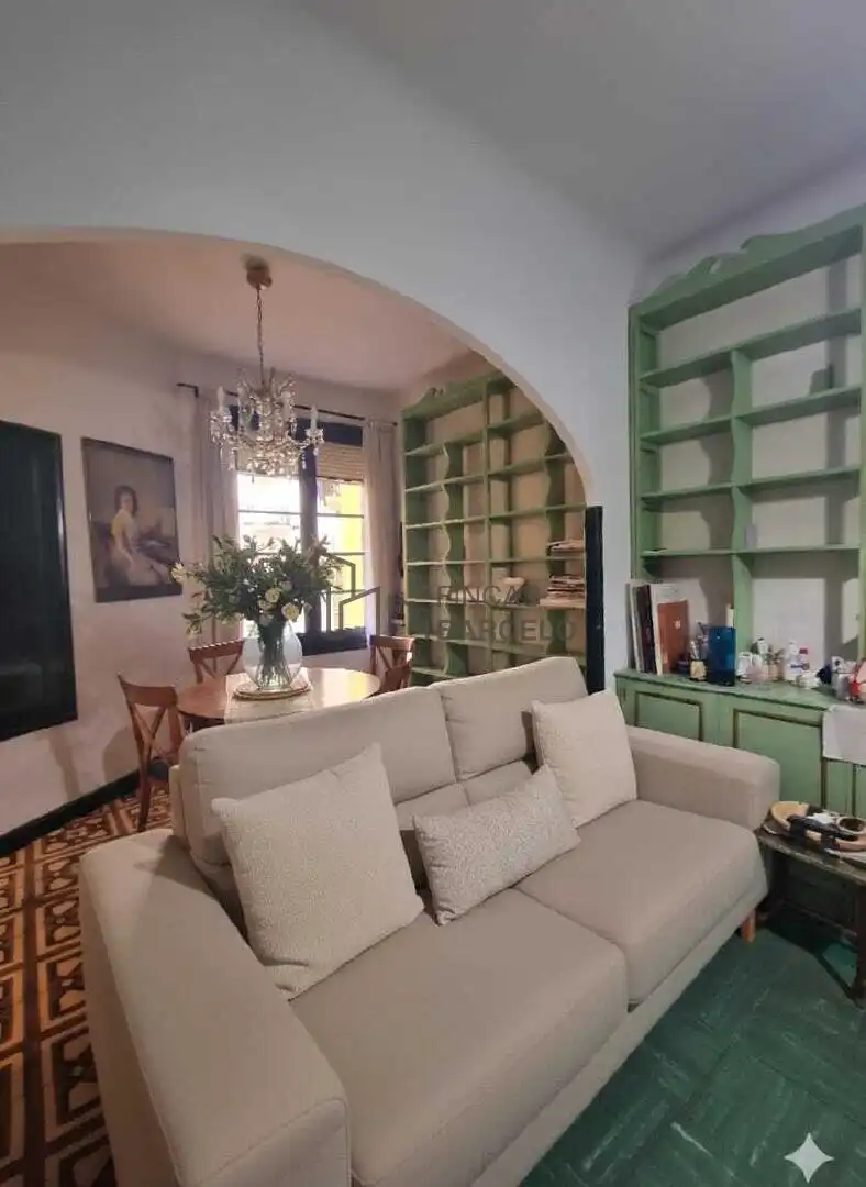 Flat for sale in Paseo Constitución - Las Damas