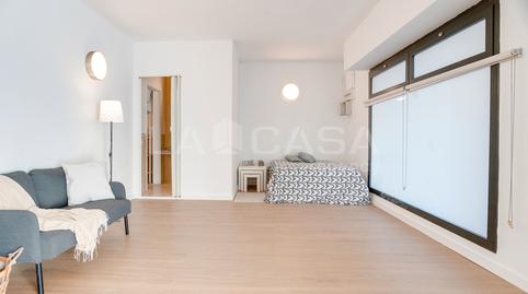 Foto 4 de Planta baixa en venda a Pubilla Cases, Barcelona