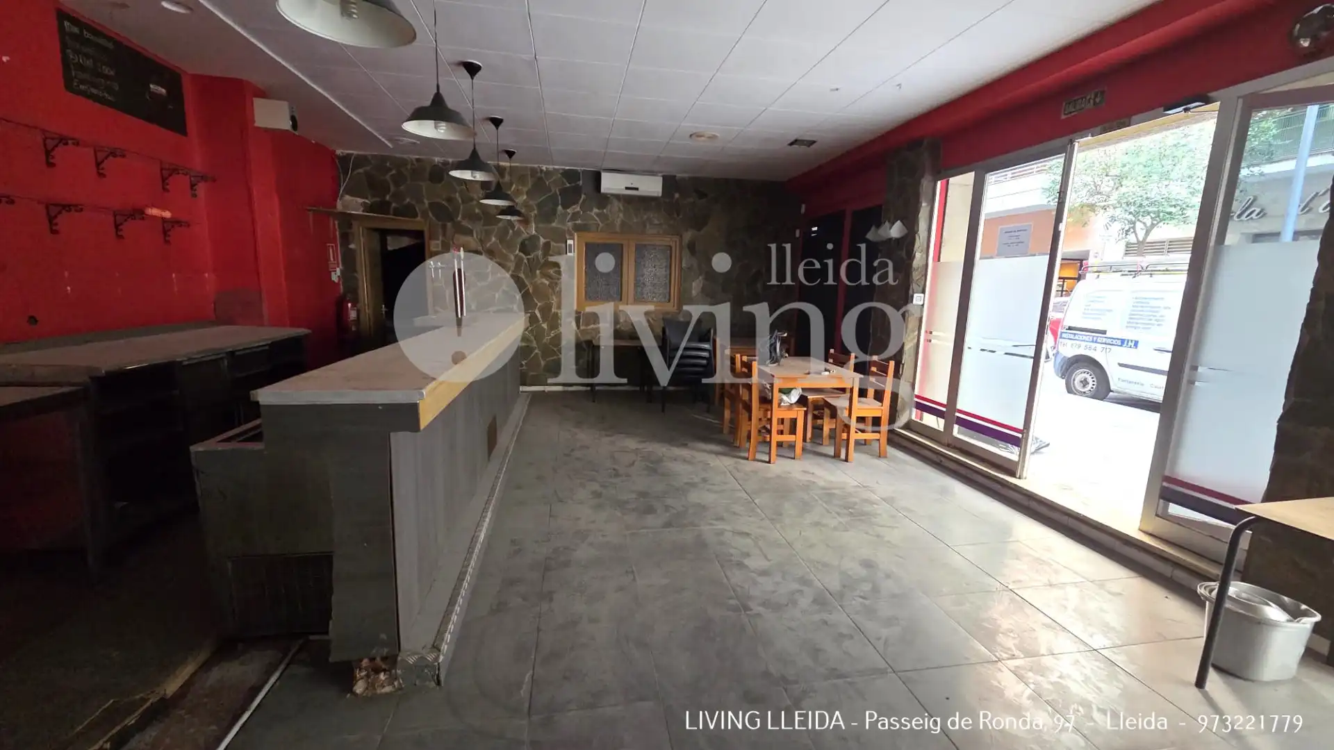 Local en venta en Lleida con Amueblado