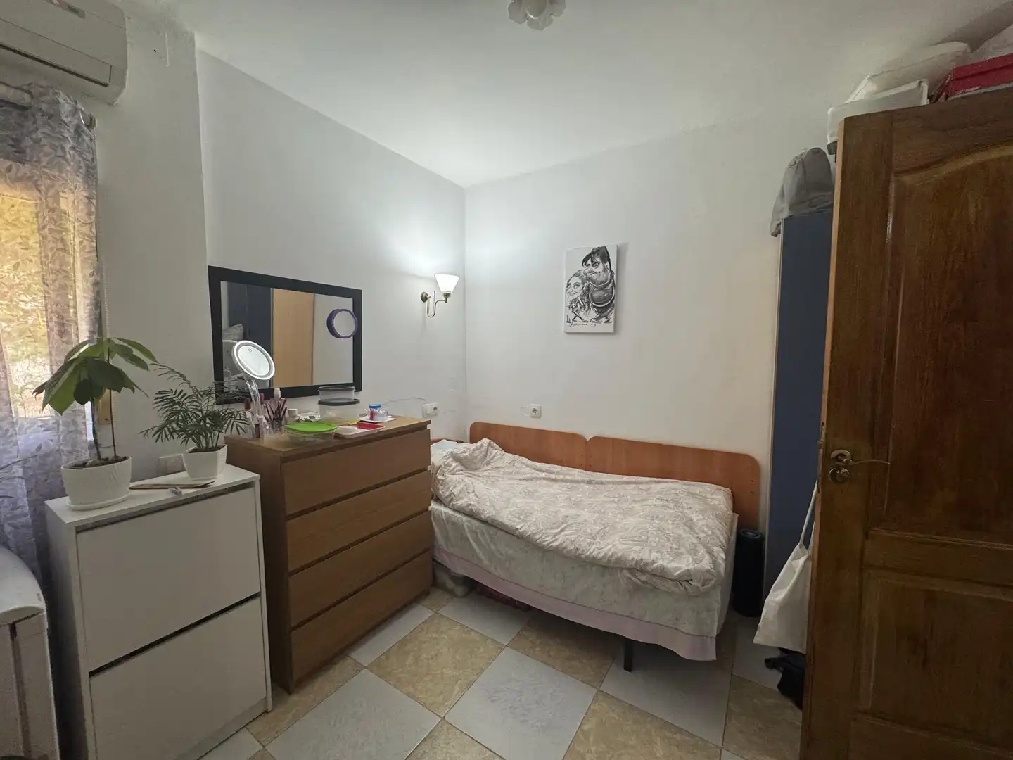 Bedroom of Flat for sale in Sevilla