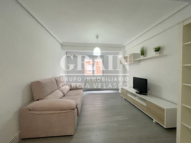 Living room of Apartment for sale in  Albacete Capital  with Air Conditioner, Heating and Balcony