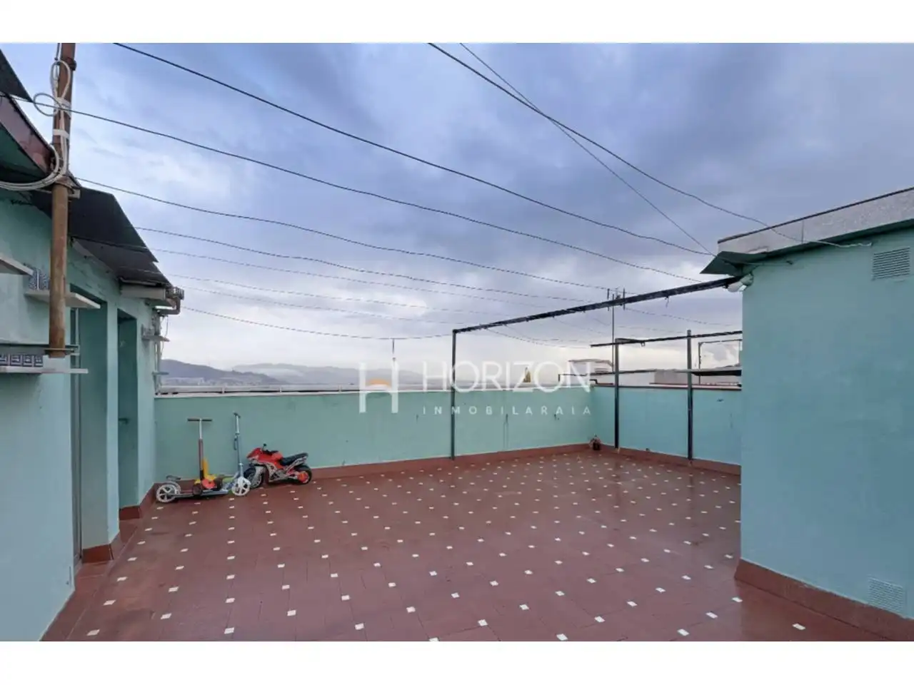 Terraza de Piso en venta en Barcelona con Terraza y Trastero