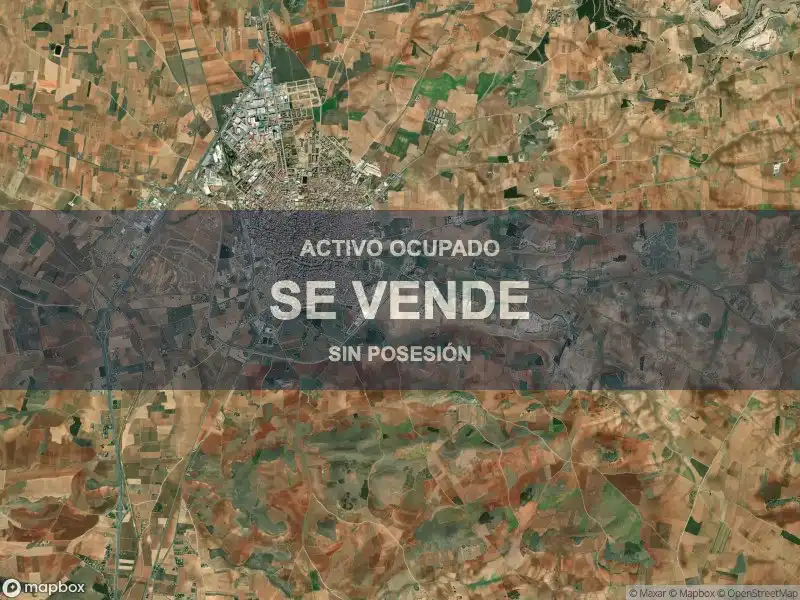 Nau industrial en venda en Valdepeñas