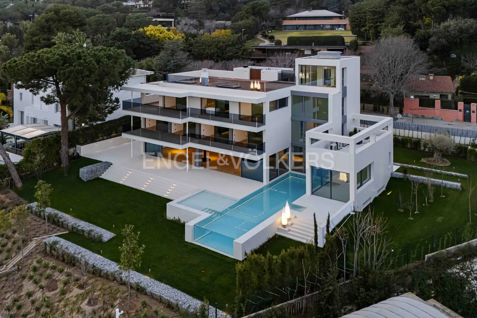 Vista exterior de Casa o chalet en venta en Barcelona con Aire acondicionado, Calefacción y Jardín privado