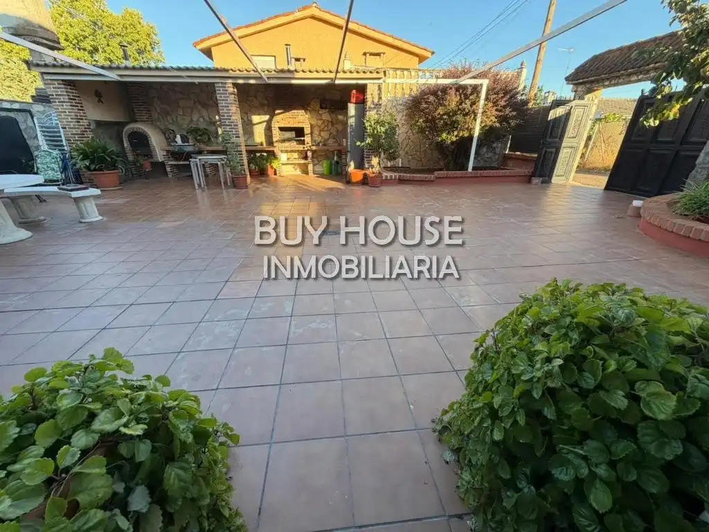 Villa zum Verkauf in El Viso de San Juan, imagen 3