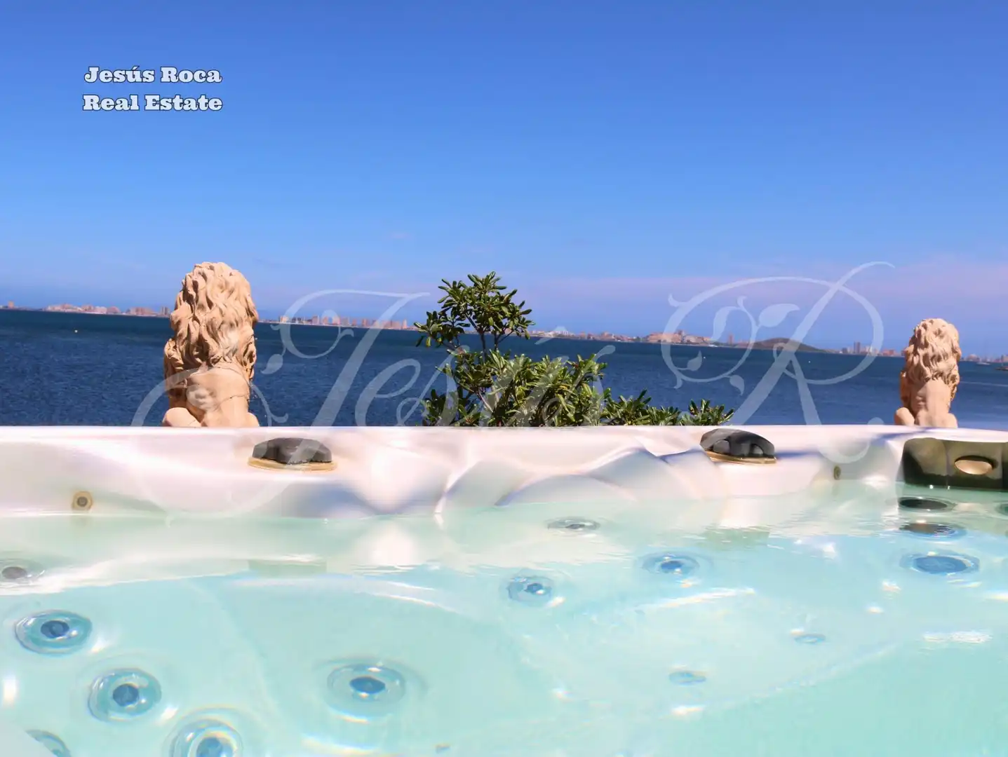 Schwimmbecken von Einfamilien-Reihenhaus zum Verkauf in Cartagena mit Klimaanlage, Heizung und Terrasse