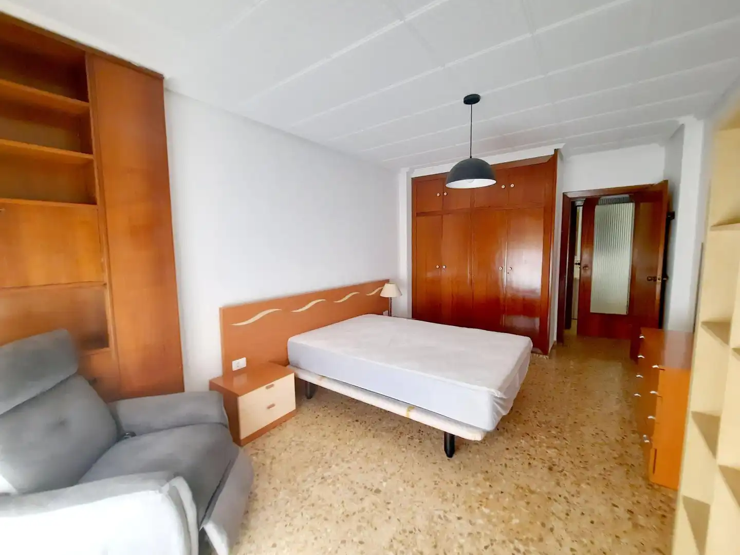 Schlafzimmer von Wohnung zur Miete in Sagunto / Sagunt mit Klimaanlage, Heizung und Balkon