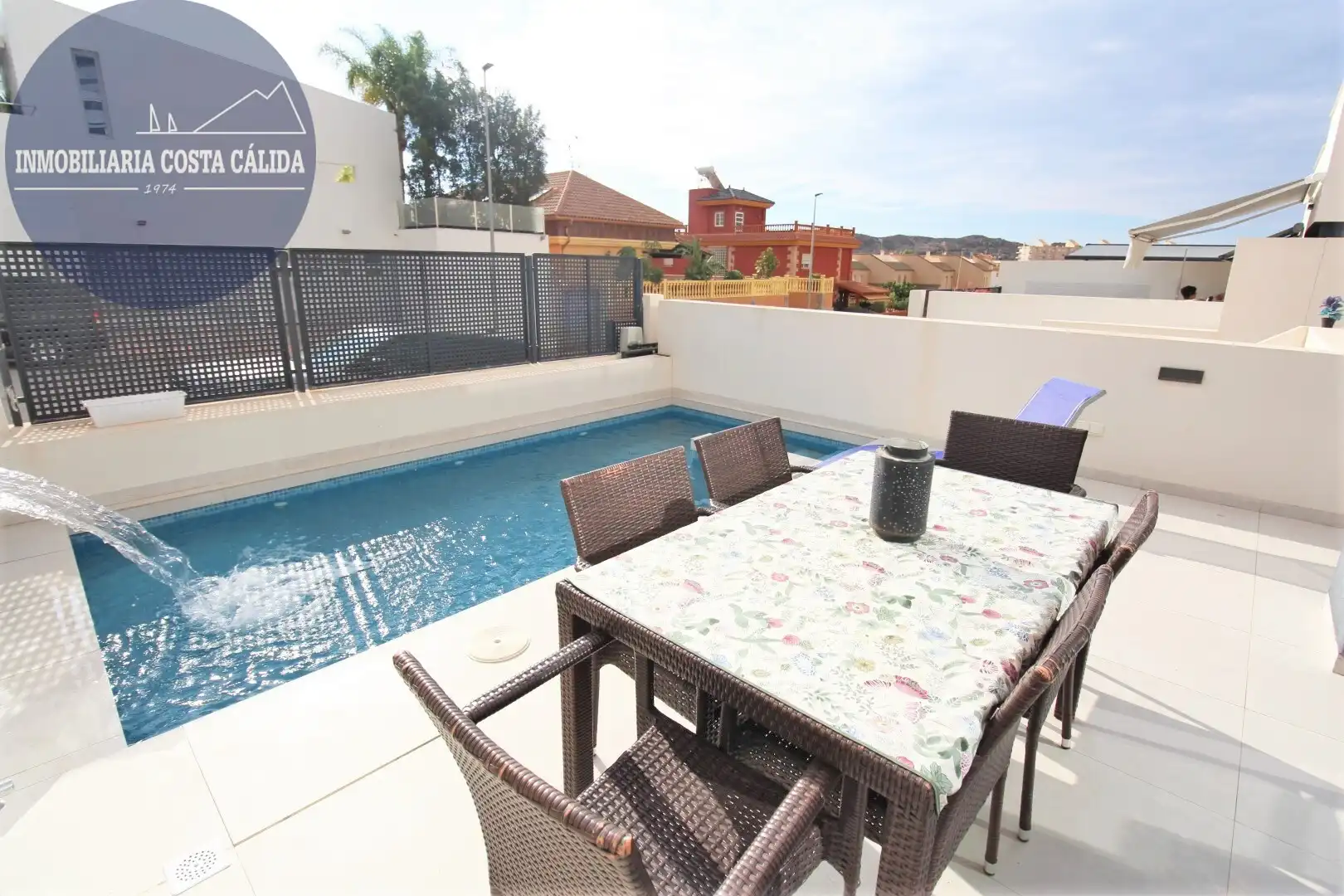 Piscina de Casa adosada en venta en Águilas con Aire acondicionado, Calefacción y Jardín privado