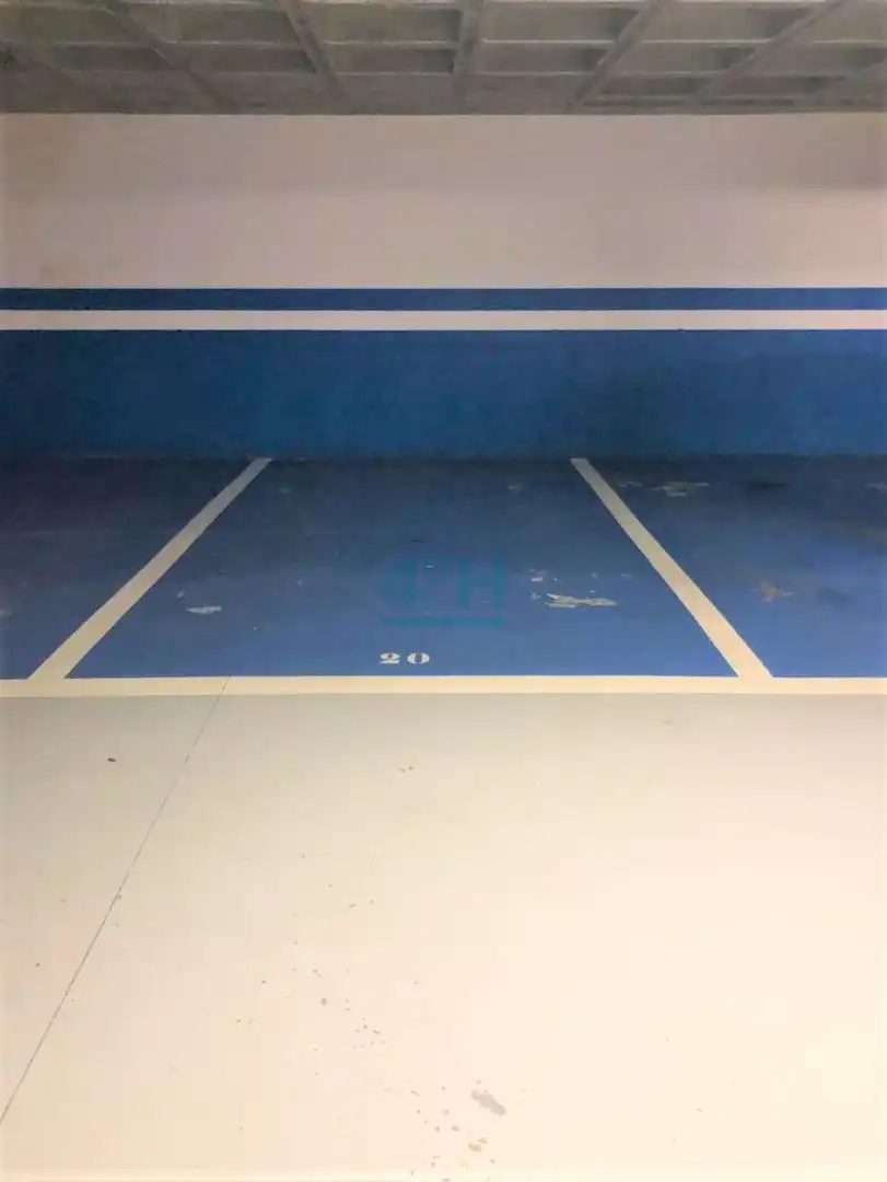 Parcheggio in affitto a Casco Viejo