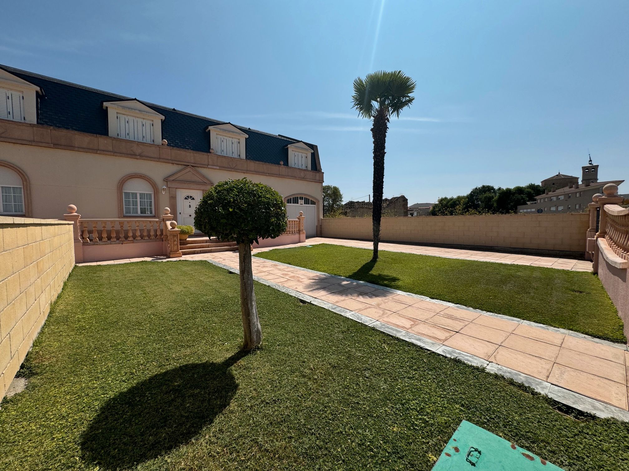 Garden of Single-family semi-detached for sale in Valoria la Buena  with Heating, Private garden and Parquet flooring