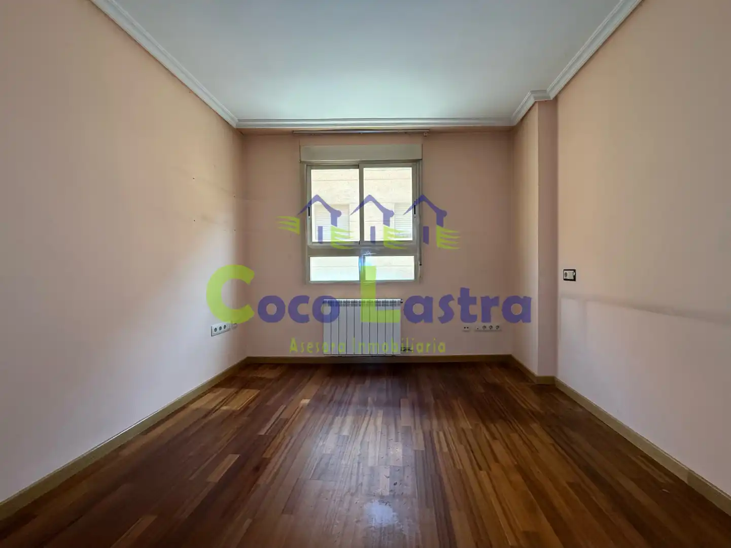 Piso en venta en Salamanca con Calefacción y Parquet