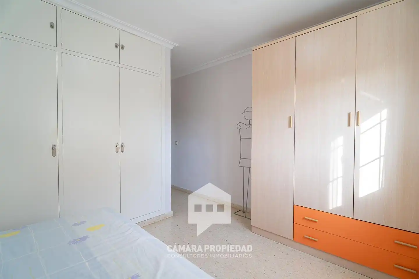 Dormitori de Pis en venda en Huelva amb Terrassa, Traster i Moblat