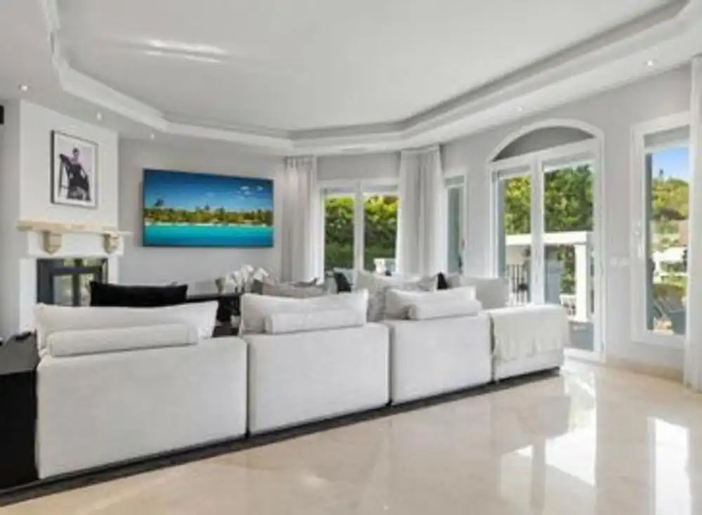 Maison avec piscine à vendre à Nueva Andalucía, imagen 3